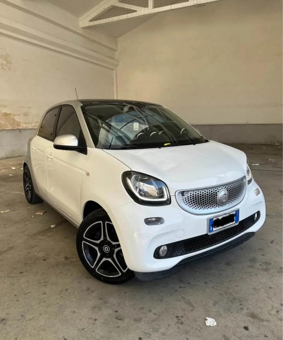 SMART FORFOUR