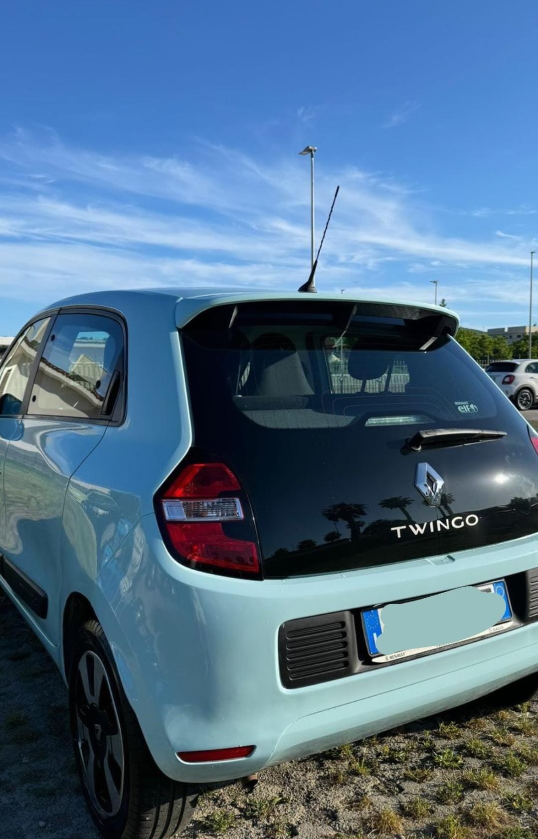 RENAULT TWINGO