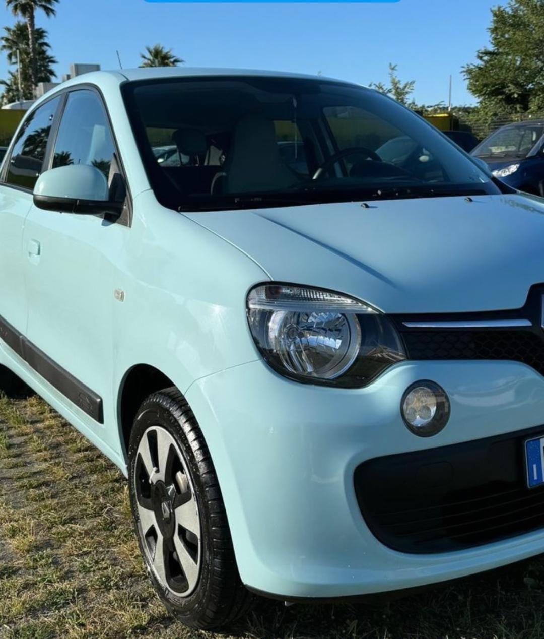 RENAULT TWINGO